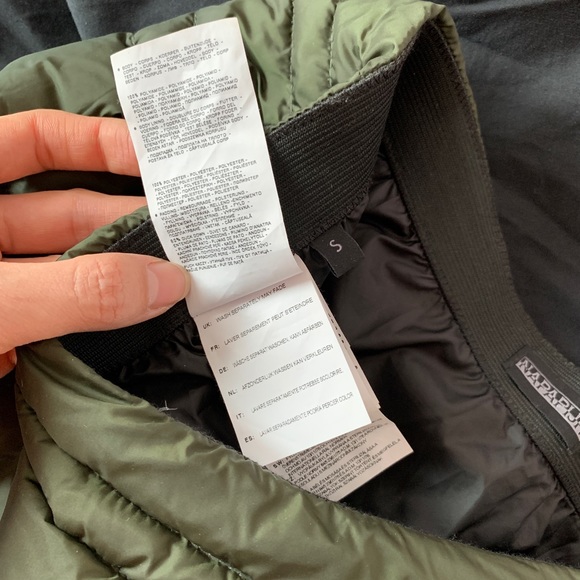 Napapijiri down-filled mini skirt - Picture 3 of 5